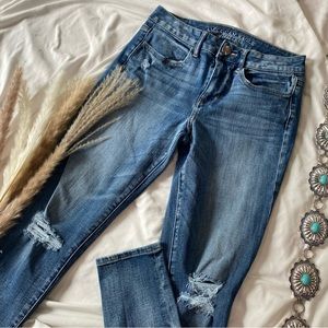 American Eagle Super Stretch High Rise Jeggings Size 4, Cute Mom Jeans